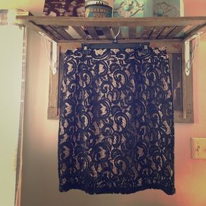 MAURICE’S LACE SKIRT